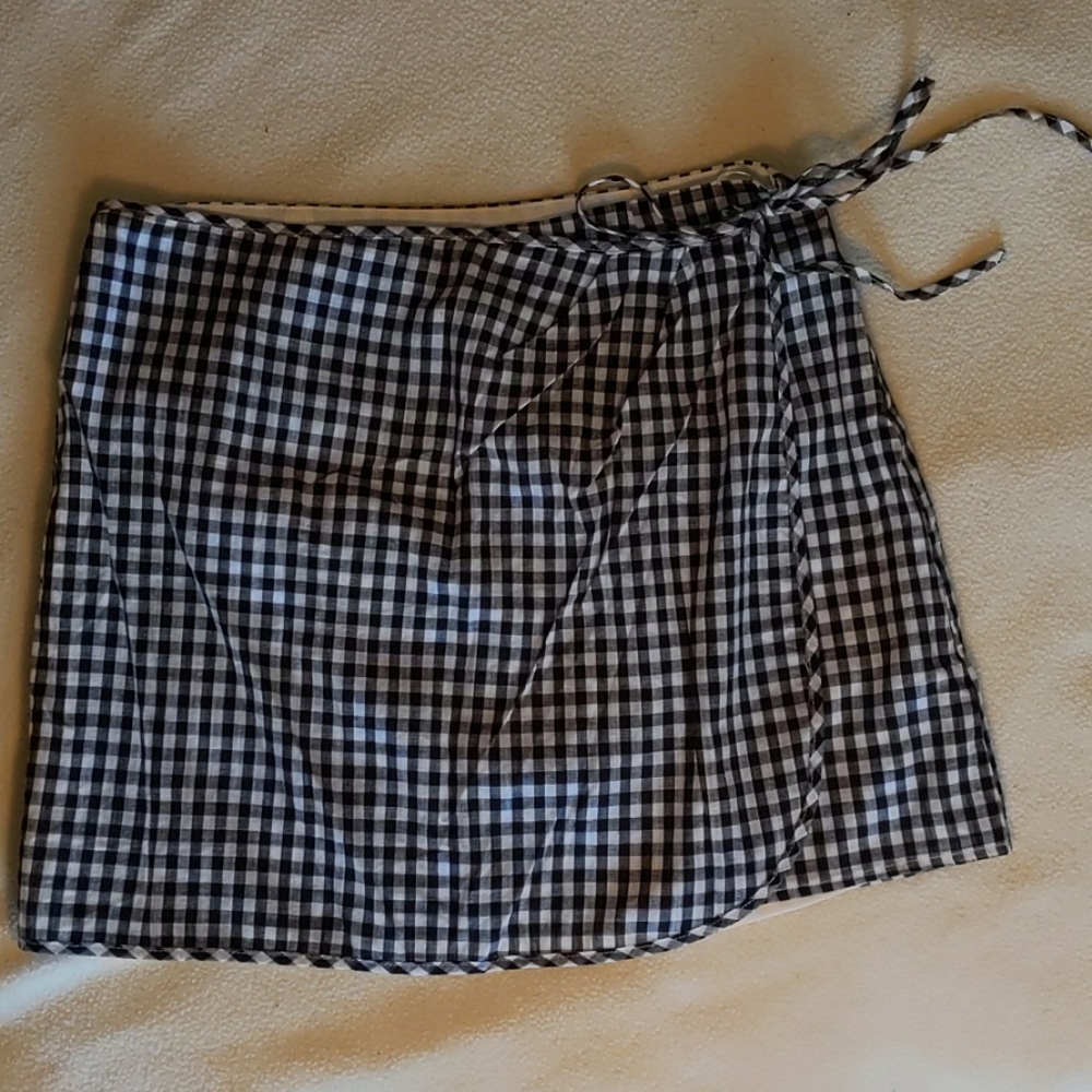Gingham wrap skirt